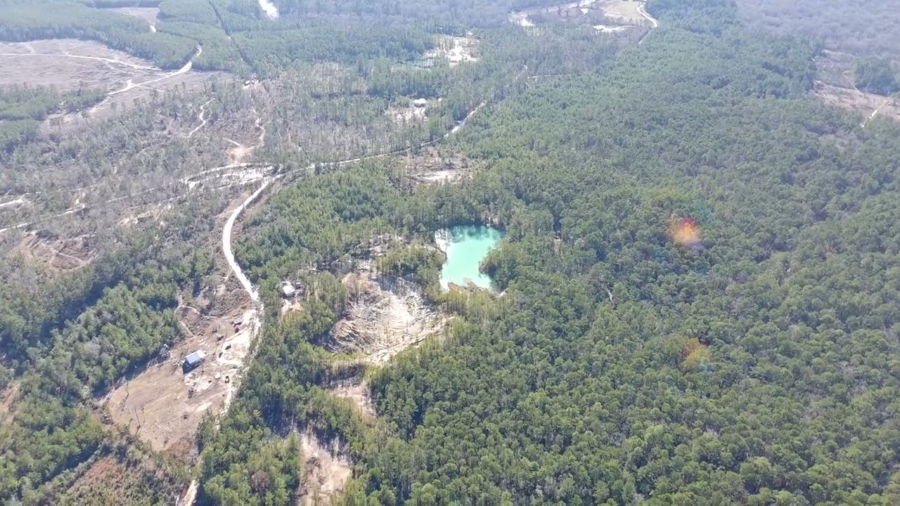 East Texas quarry lakes