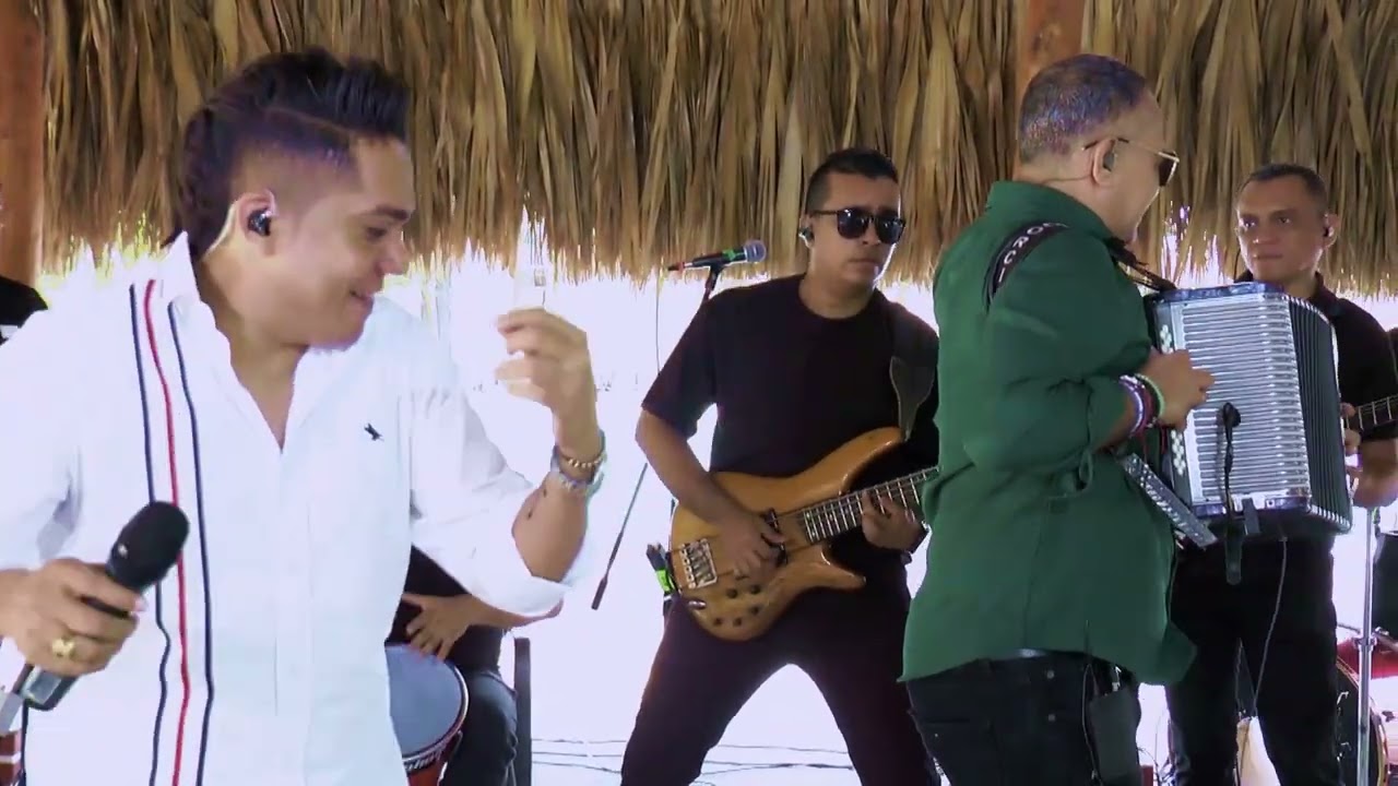 Llueve Truene o Relampague (En Vivo) Horacio Escorcia - Julio De La Cruz
