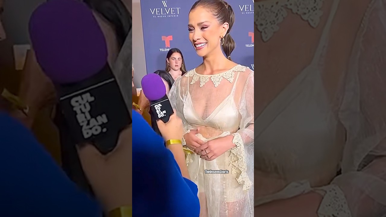 Carolina Miranda looks stunning🔥on Trailer launch of Velvet El Nuevo Imperio#velvetelnuevoimperio