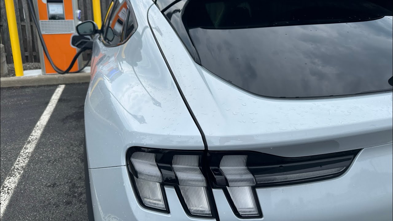 Free Level 3 EV charging