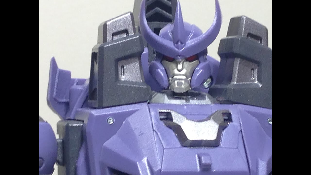 Review: Unique Toys Mania King Vintage Color Version (Galvatron)