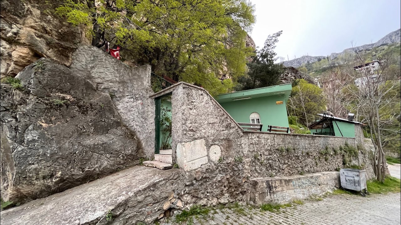 Amasya Zincirli Kaya Evliyası