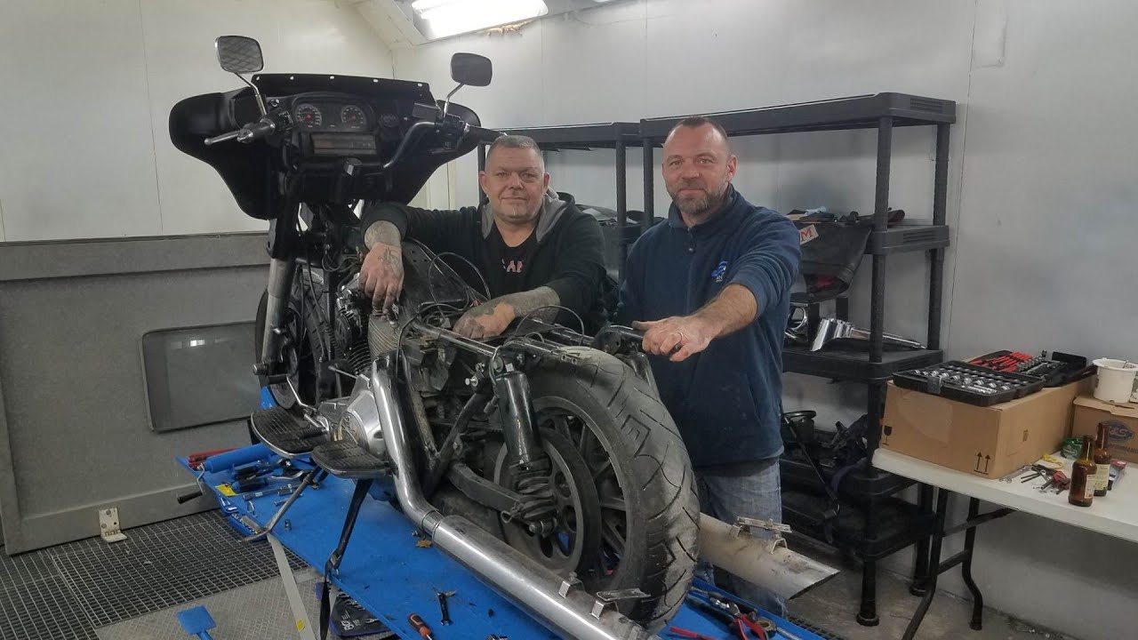 Démontage Electra Glide Classic 1340