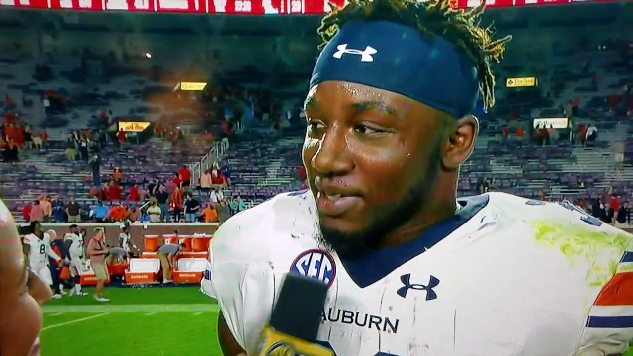 Hilarious Kamryn Pettway on his success vs. Ole Miss