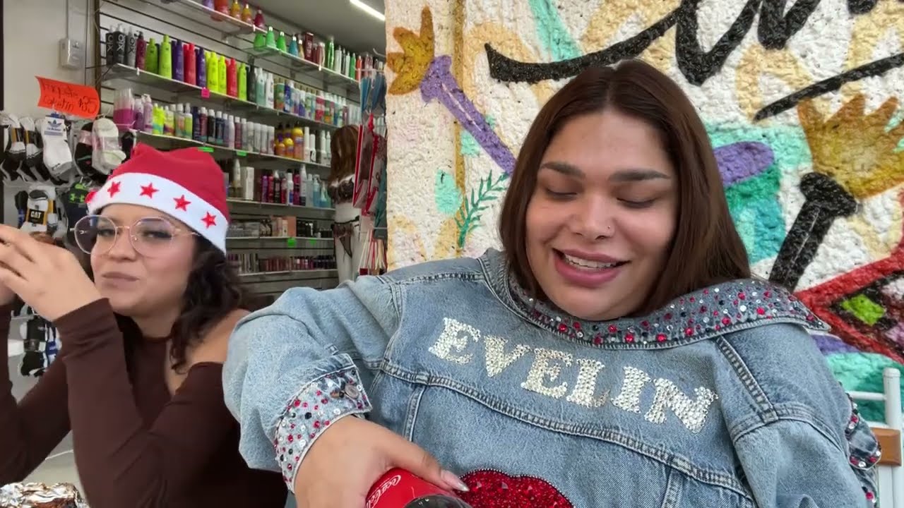 Kimberly me acaba de invitar  a su posada