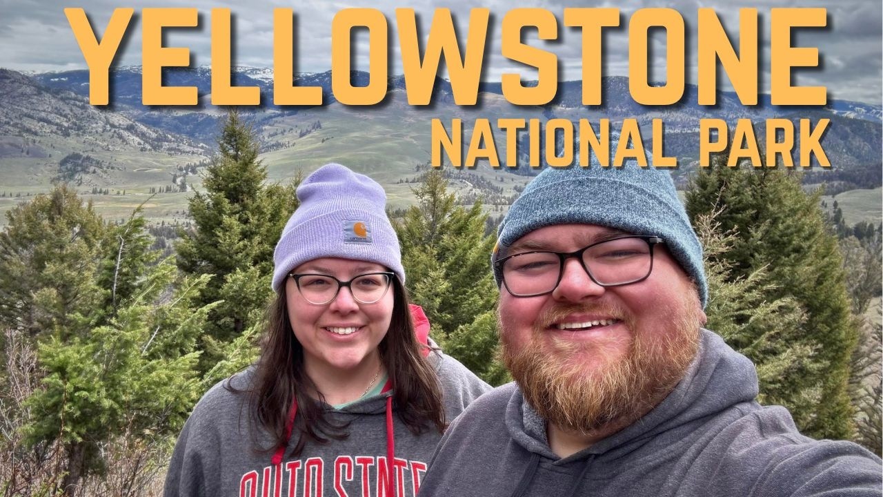 First Time in Yellowstone… and We Saw a GRIZZLY - Full Time RV Life