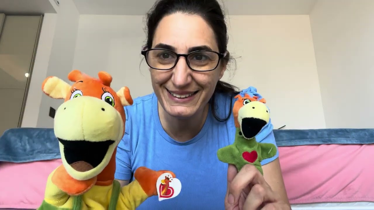 פאף הג׳ירף מתגעגע והסיפור: ״אוי לא ג׳ורג׳״ כריס הוטון
