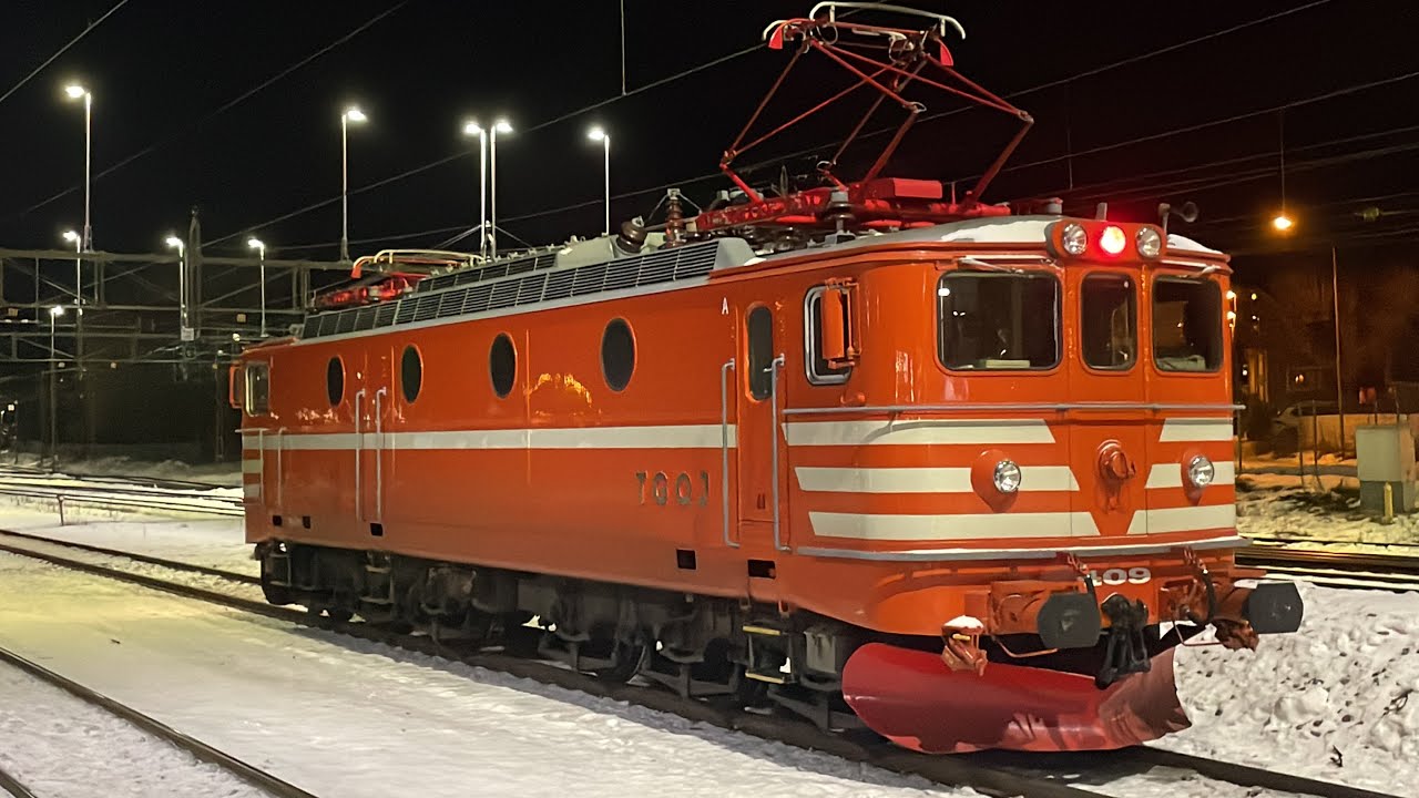 Del 22 Tåg runt om Kristinehamn i kraftig kyla och snö. Svenska Tåg!