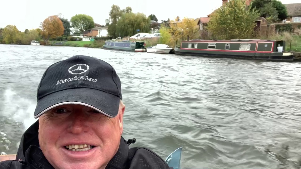 River Thames Cruise in a 1930’s Slipper Launch