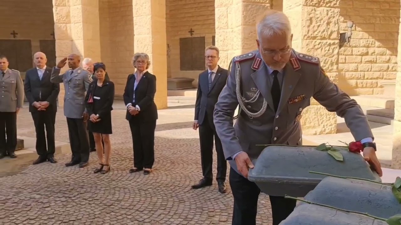 Beisetzung fünf deutscher Soldaten in El Alamein