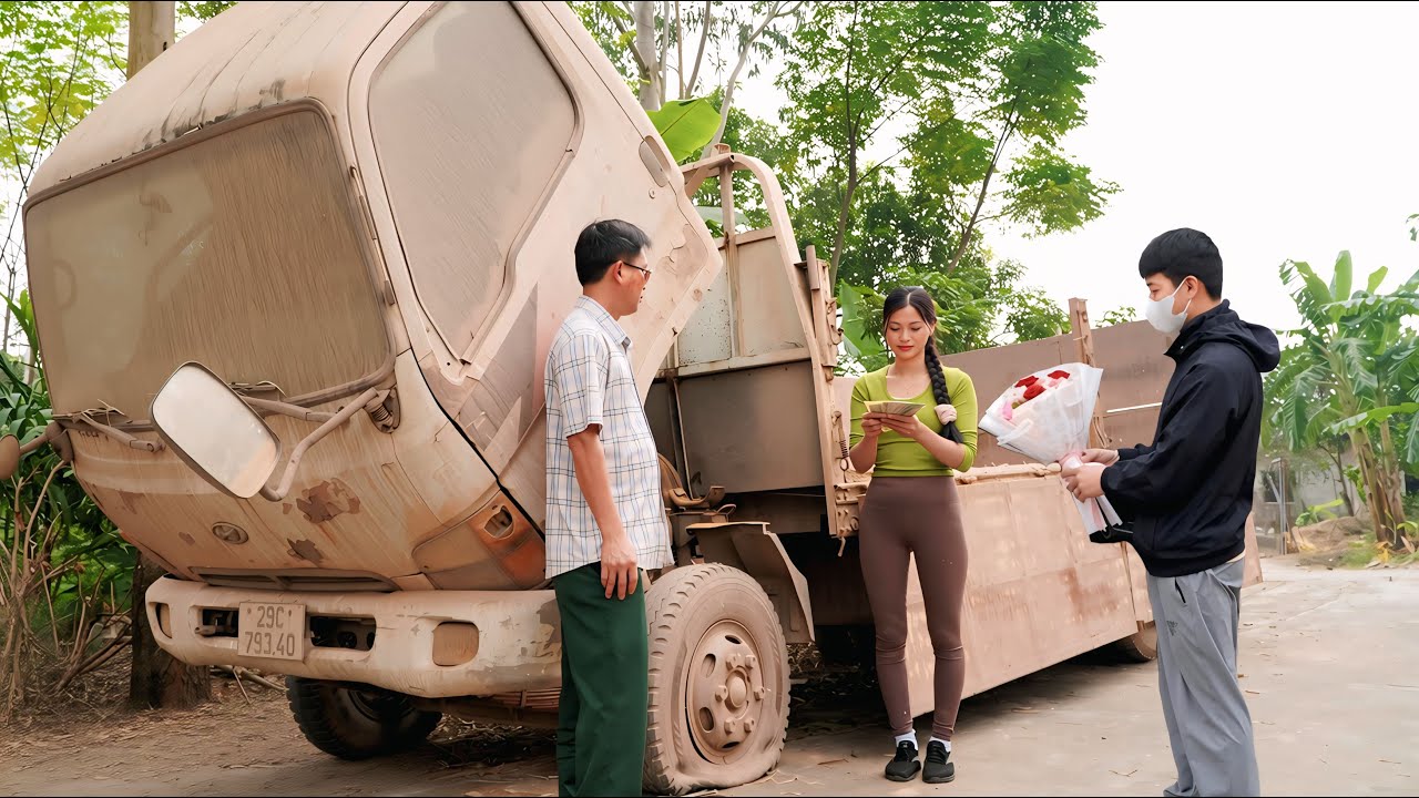 Time-lapse video: Genius girl restores dilapidated old Hyundai truck and makes it look brand new🛠🛠🛠