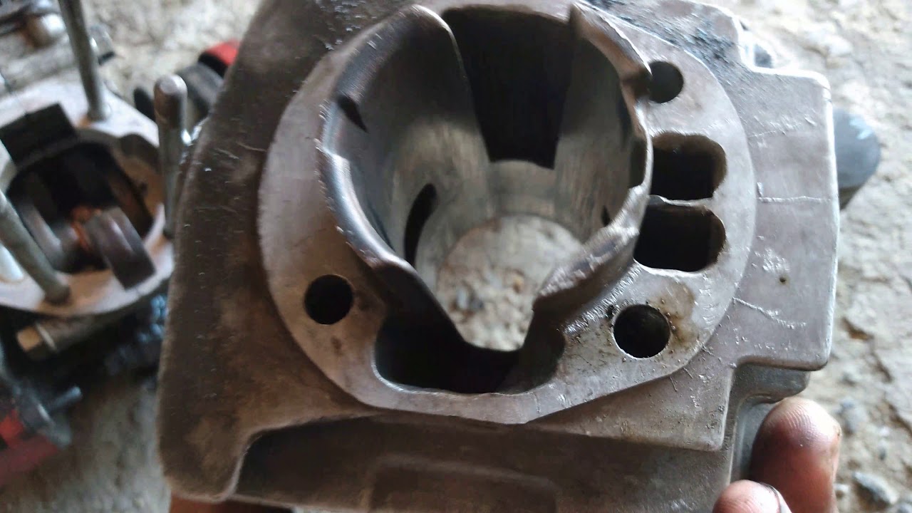Fundi o motor da minha Mobilete
