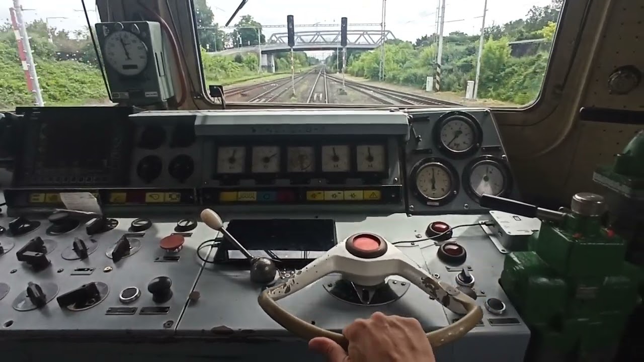 Lomotiva řady 242...0-120km/h (max speed, max performance) @NormalniFira