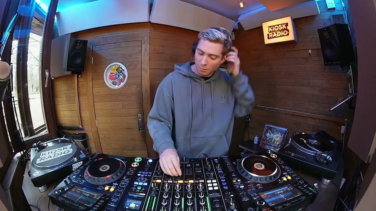 Radio Hot Buns w/ Maxime dB @ Kiosk Radio 16.02.2024