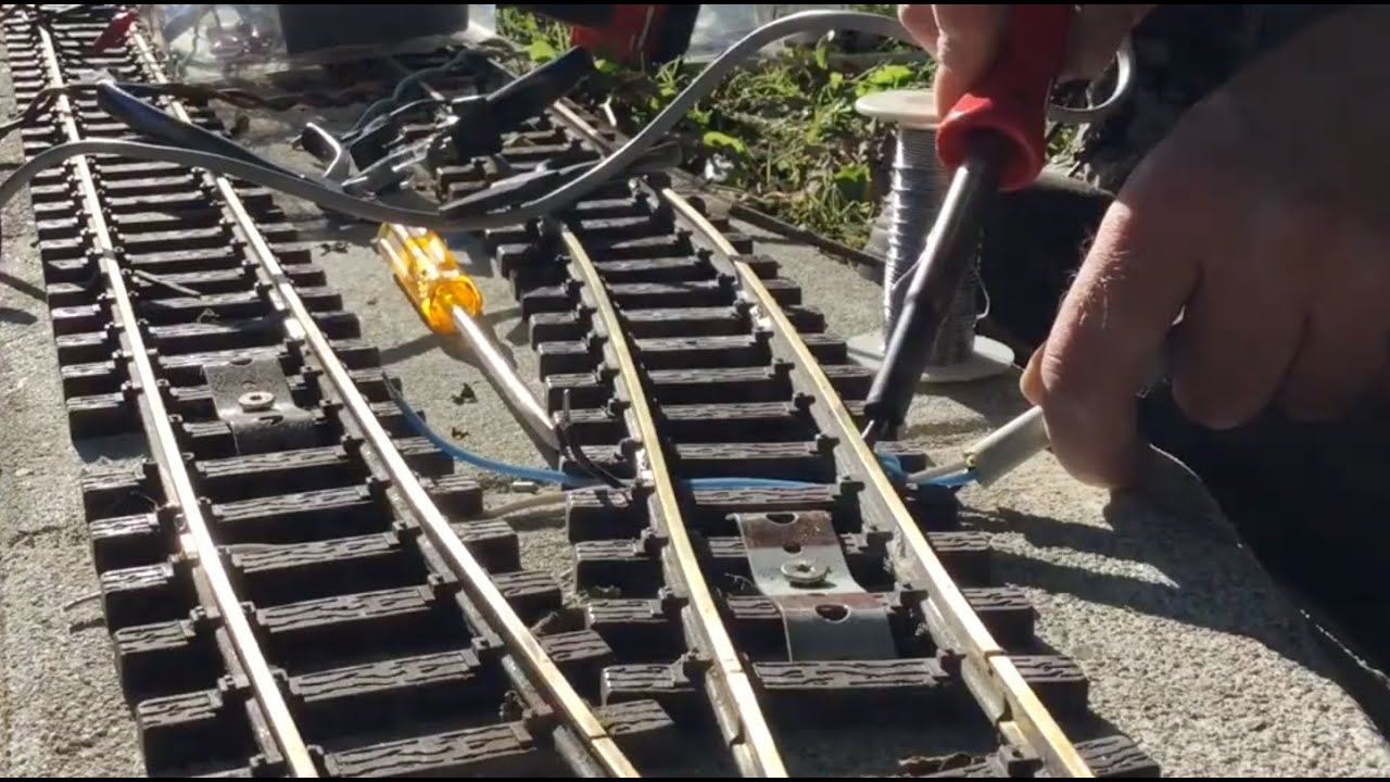 Harrild Railroads - Afsnit 015 - Str&oslash;m i Skinnerne