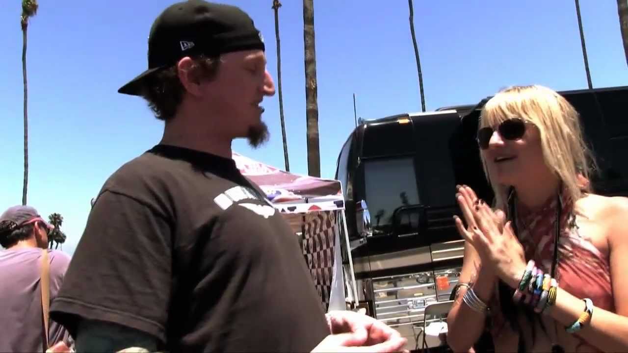 Juliet Simms - Warped Tour Interview