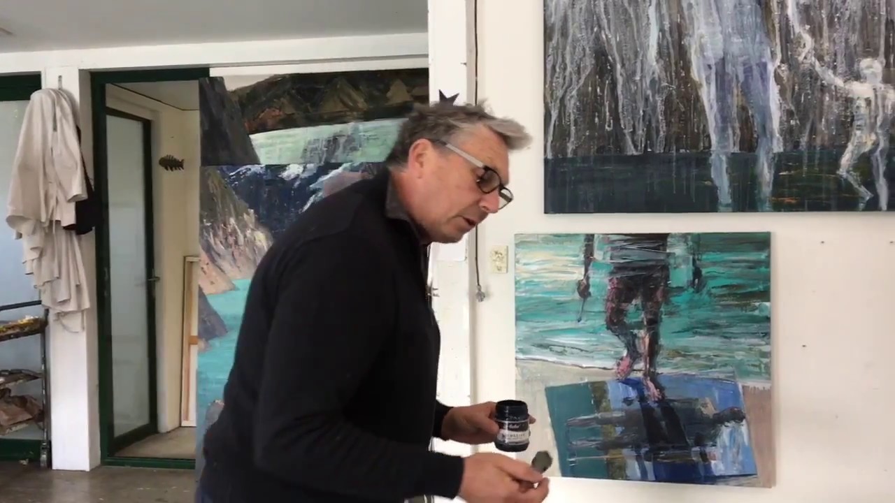Euan Macleod talks with Maria Stoljar in his studio