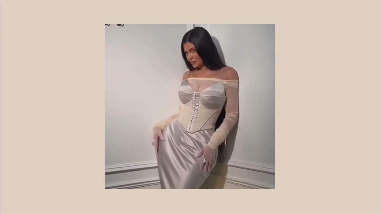 *:･ﾟwoo - rihanna (slowed and reverb)*:･ﾟ✧