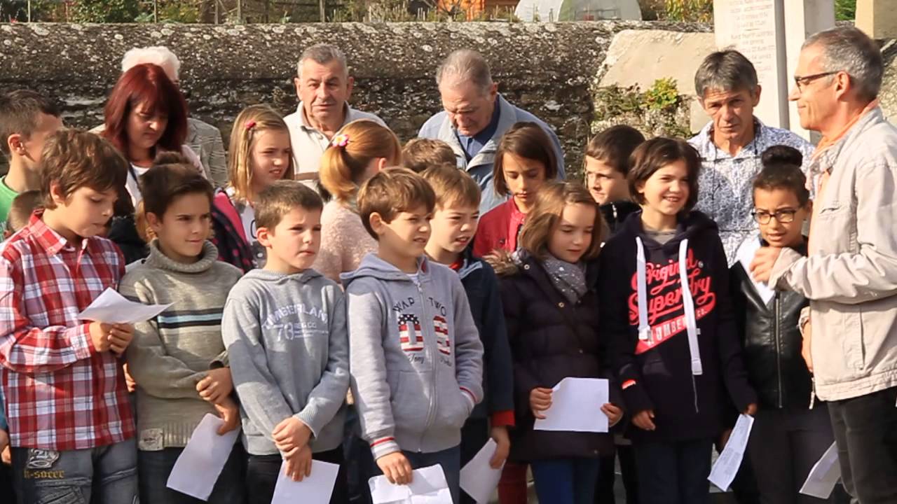 Les enfants de Saint Jean chantent la Marseillaise