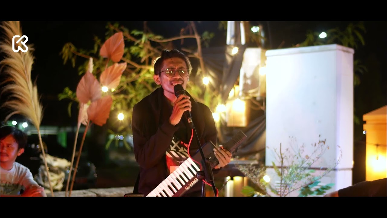 Ozanebill - Bukan Malaikat Surga