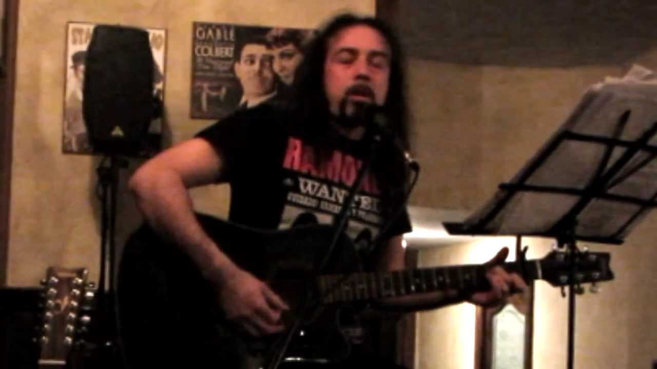FREELOVE, Depeche Mode acoustic cover by AGED TEEN (Graceland - one man show)