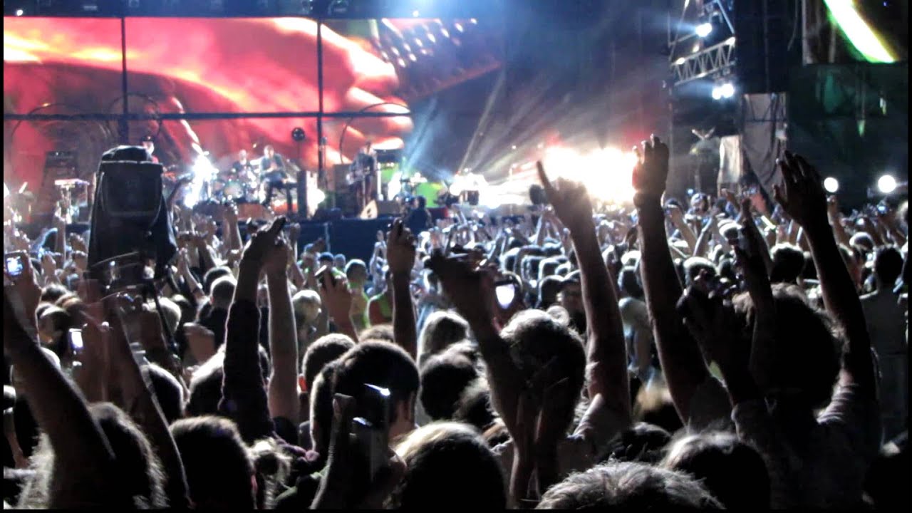 Coldplay - Fix You (live) @ Heineken Open'er Festival 2011 HD
