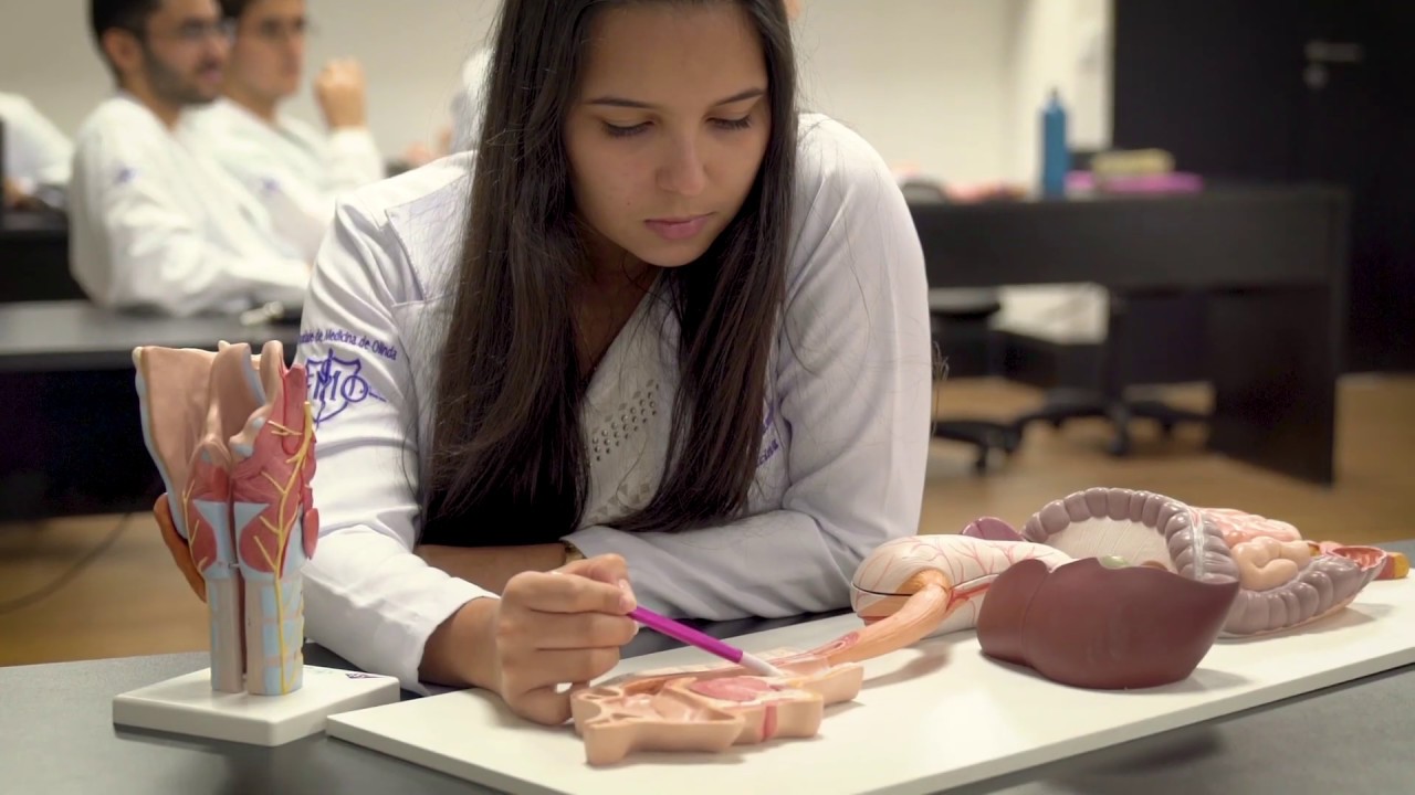Faculdade de Medicina de Olinda forma médicos preparados para o mercado de trabalho