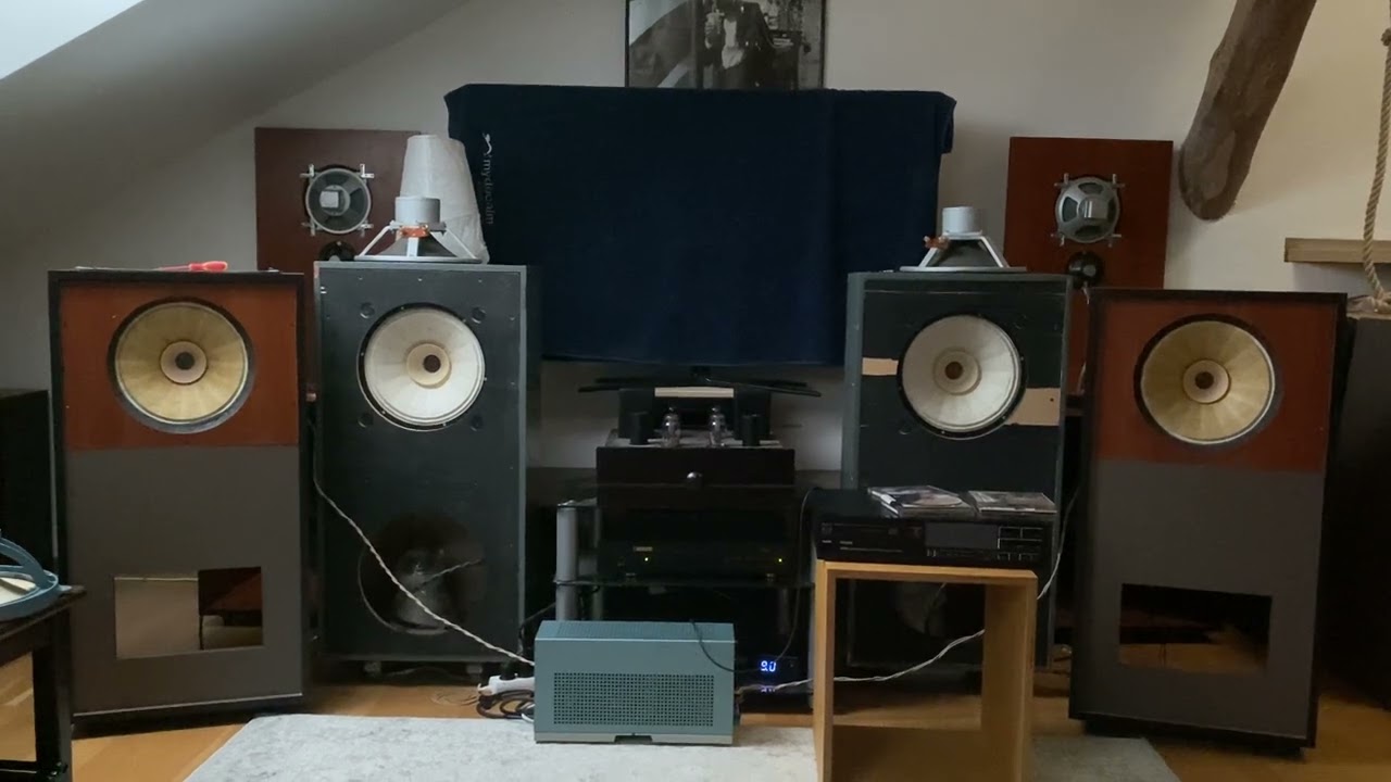 12” field coil speakers. Kraftwerk