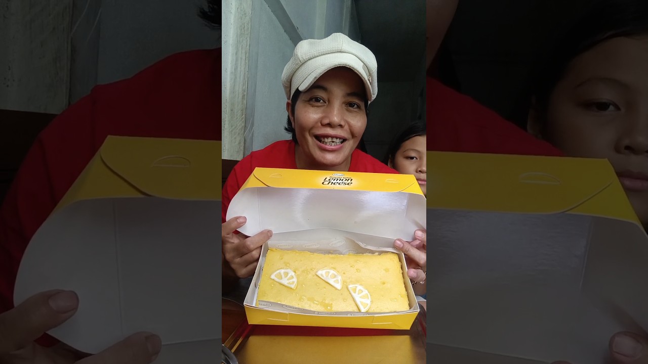 Review lemon cheese by amanda brownis pontianak#review#lemoncheese#cake#amandabrownis#shorts