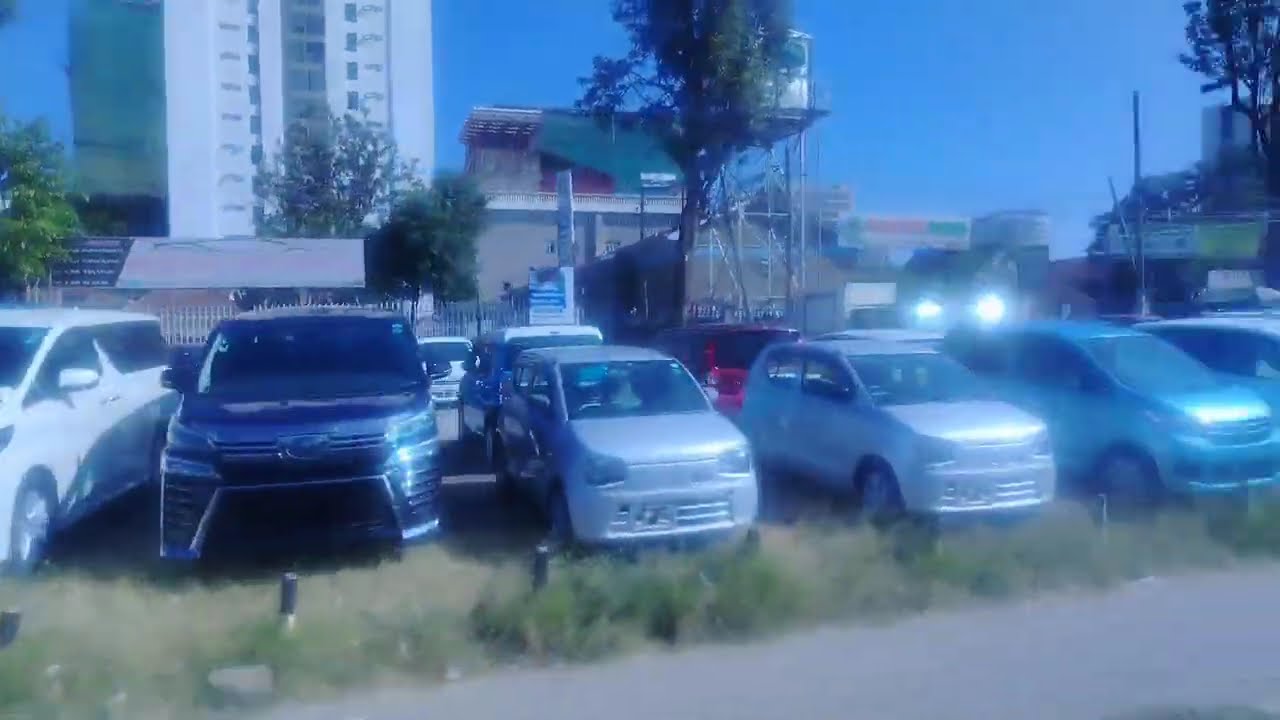 ​Nairobi 2026: Riding a Matatu Through the 'Construction Jungle' of Ngong Road 🏗️🚌