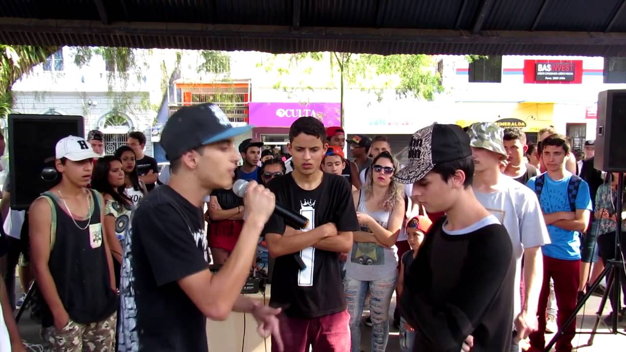 Nando vs Vini - 1 fase - 7° Central das Rimas - Joinville - 2016
