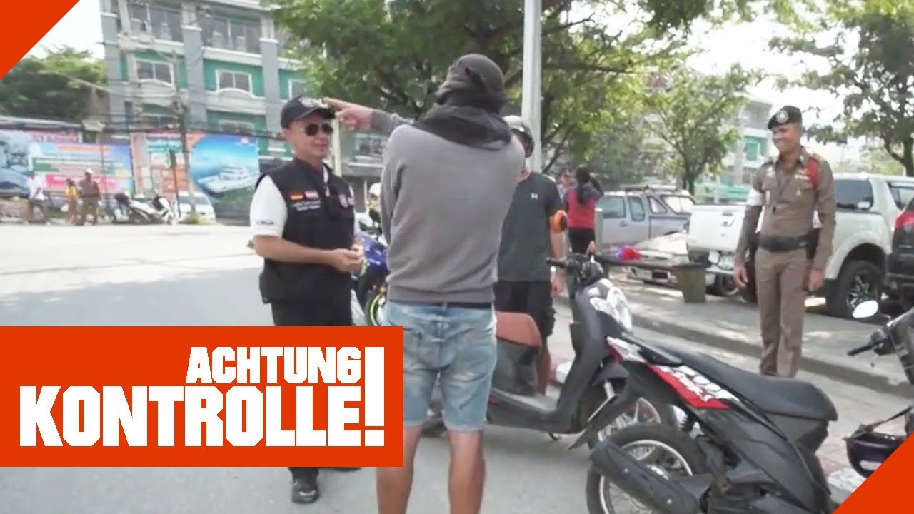 Abzocke von Touristen? Polizeikontrolle auf Koh Samui endet laut! | Achtung Kontrolle | Kabel Eins