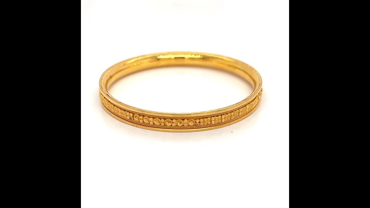 22kt yellow gold bangle
