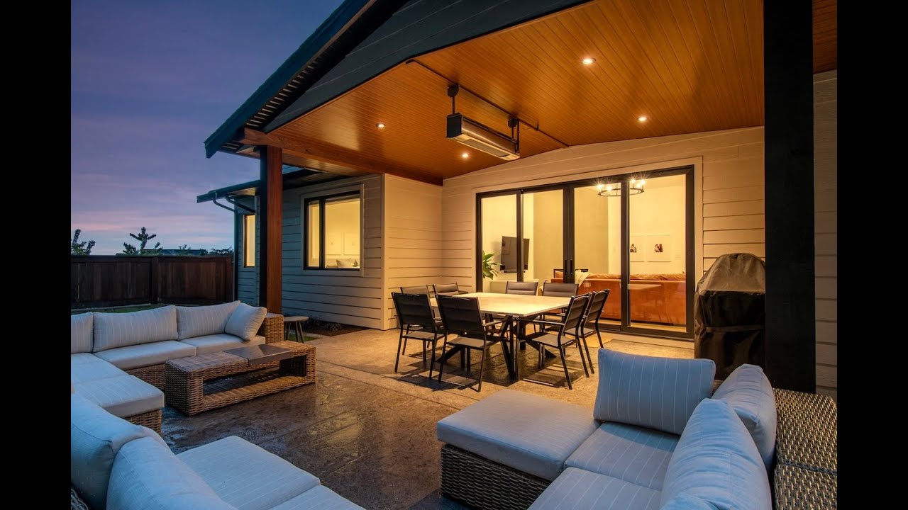 548 Nebraska PL. Campbell River, BC.   HD 1080p