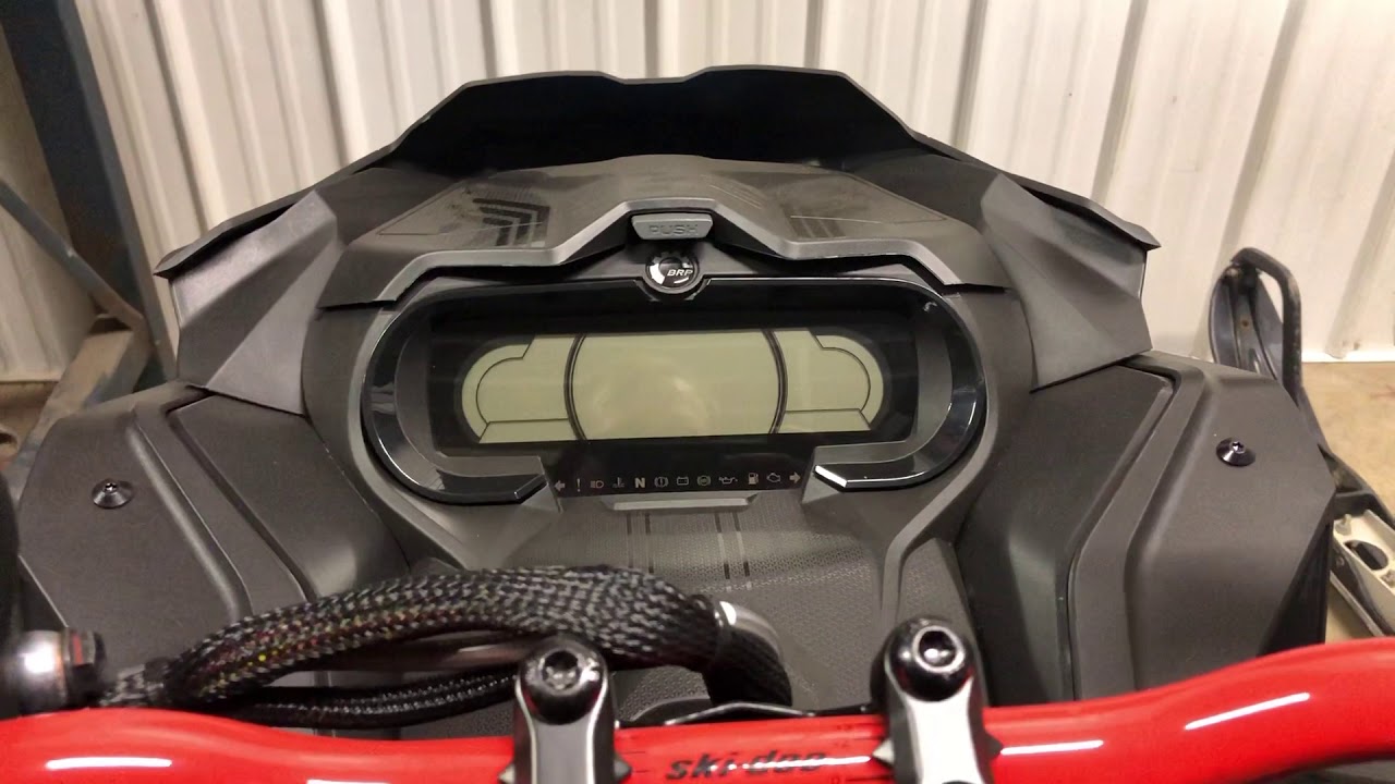 2020 Skidoo xrs gauge/cluster/dash