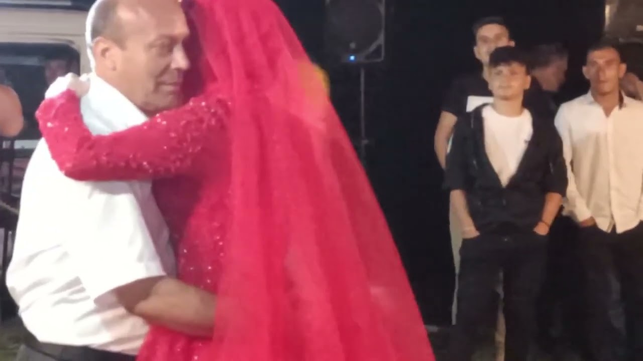 EMRECAN BEYİN VE ŞULE HANIMIN KINA GECESİ
