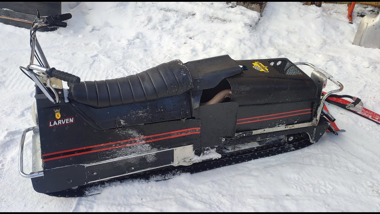 Larven kör nästan ur bild 14år senare