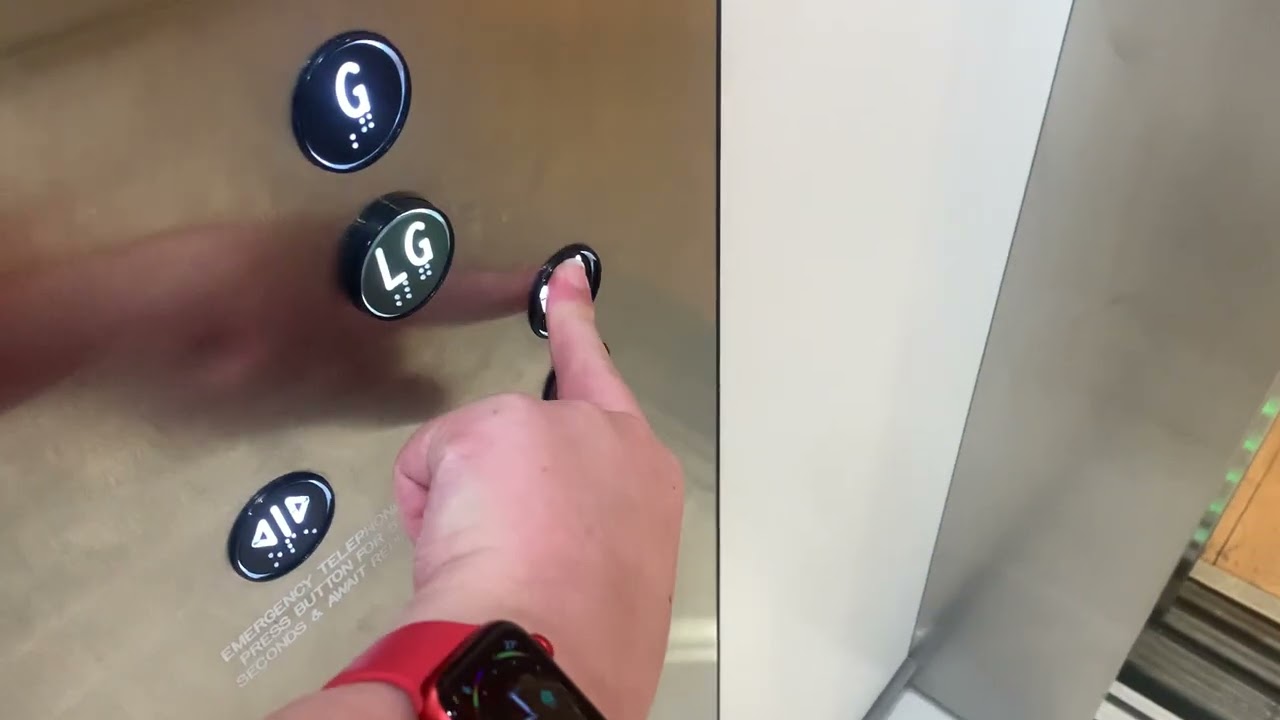 Too late for Johns Perry: Schindler 5000 Traction lift @ Myer, Westfield Carindale, Brisbane QLD