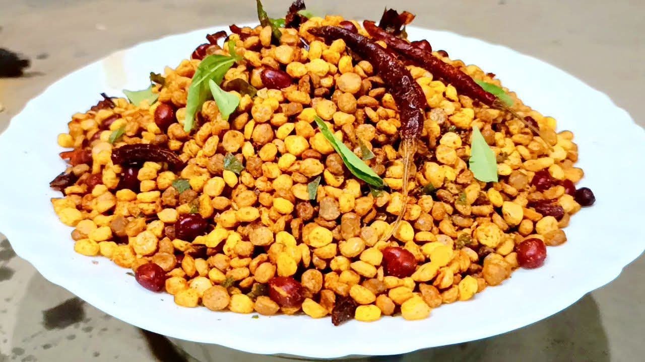 মুখরোচক ছোলার ডাল ভাজা পদ্ধতি সহ একবার এইভাবে বানিয়ে দেখুন সেরা হবে | chanachur recipe in bangla
