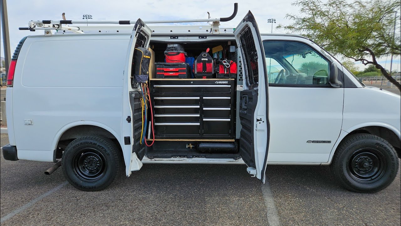 Tour de la van de trabajo. #pepegomez #handyman #vantour