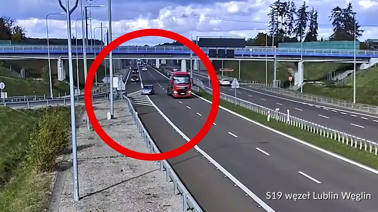 Oto dlaczego nie wolno zatrzymywać się na drodze ekspresowej!