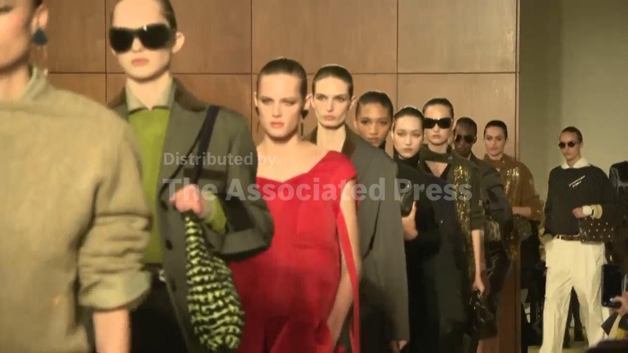 Tory Burch presents new Fall/Winter collection at New York Fashion Week