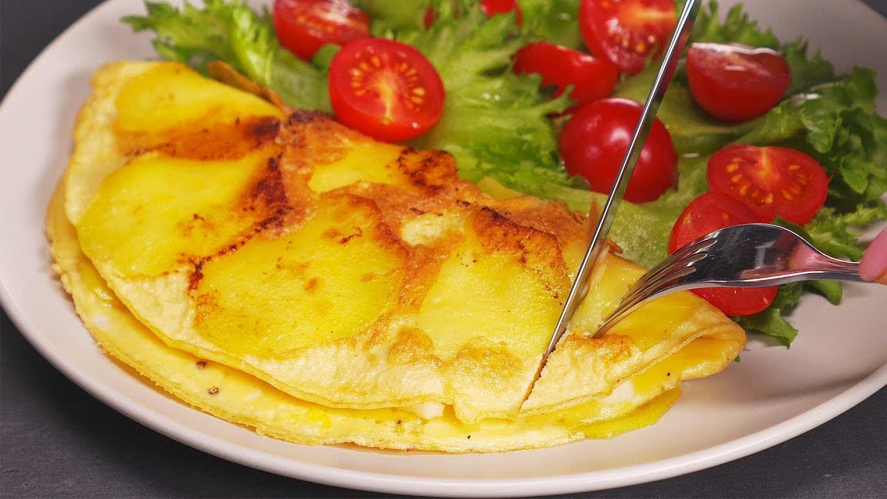 Brunch is the Weekend Breakfast | Cheesy POTATO OMELETTE. Recipe by Always Yummy! #shorts