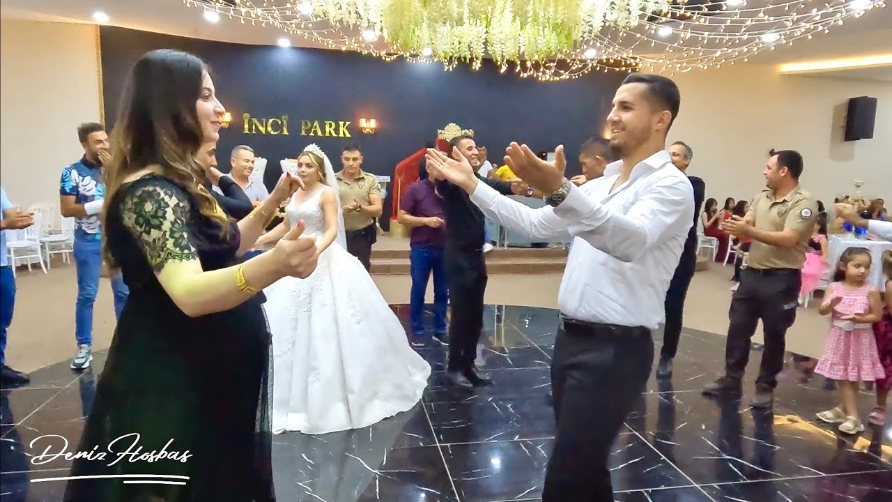 Çiftetelli Oyun Havaları İle Gelin Damat Ve Arkadaşları