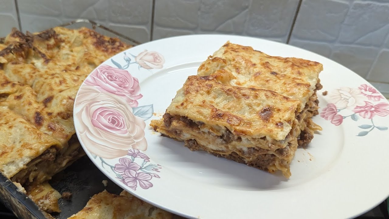 Mënyra më e thjeshtë për të përgatitur lazanja me mish të grirë.