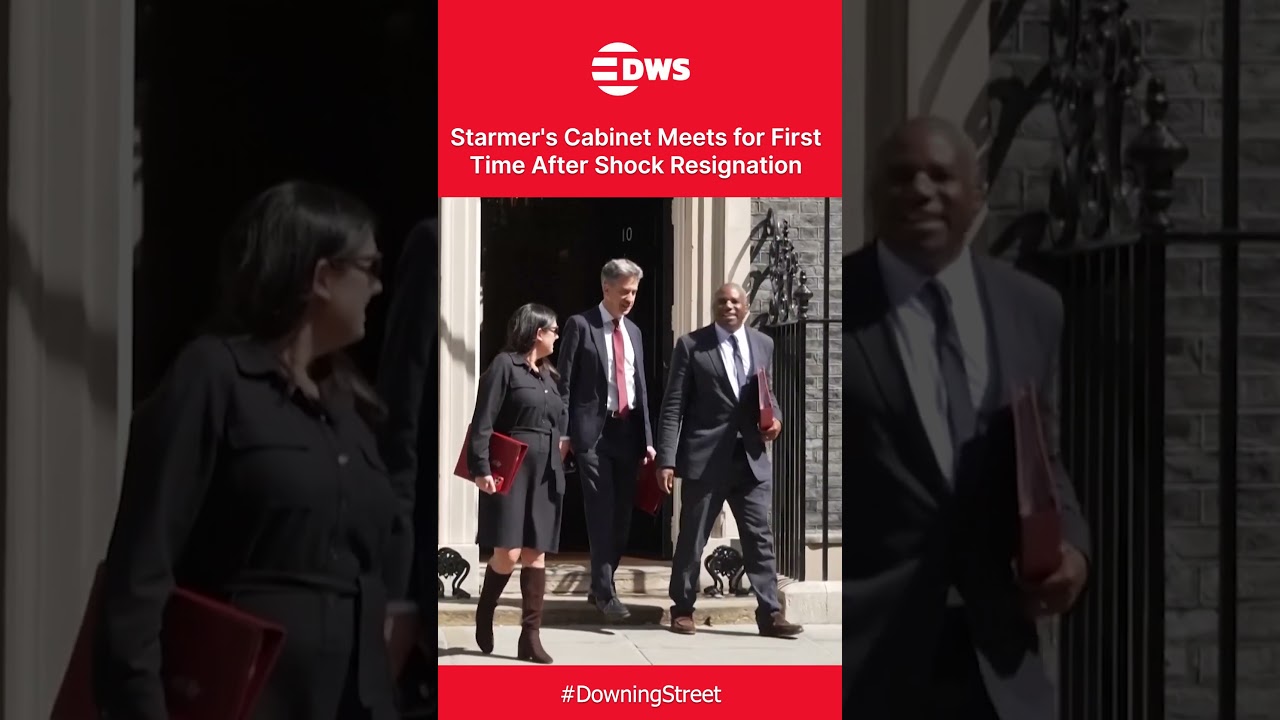 WATCH: UK Ministers Gather at Downing Street After Starmer Steps Down | DWS News | AC1C