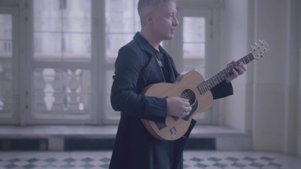 MCDM Max Casacci & Daniele Mana: GLASSTRESS (videoclip)