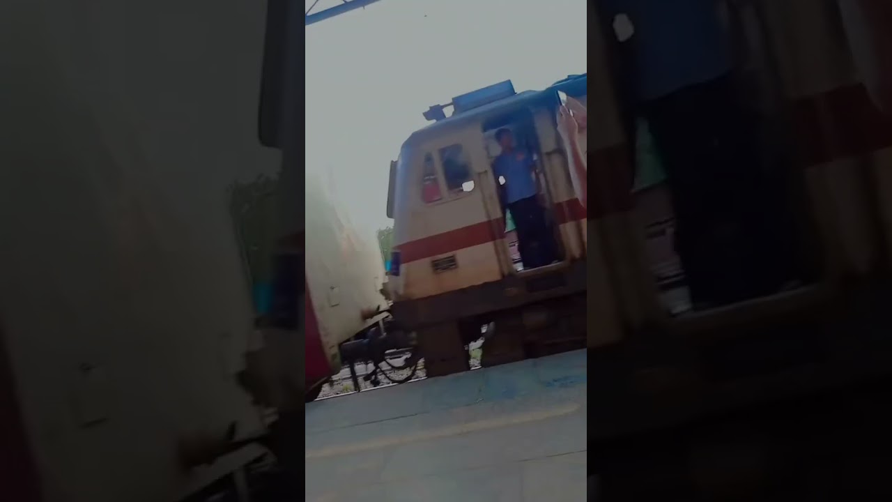 All ICF coaches #utkrisht #ICFblue #garibrath #Indian railway #trainvideo #trainera
