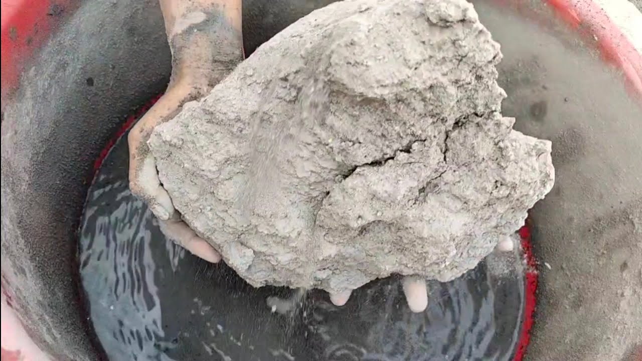 Asmr | Dusty huge chunks water 💦 crumbling satisfying asmr video by asasmr
