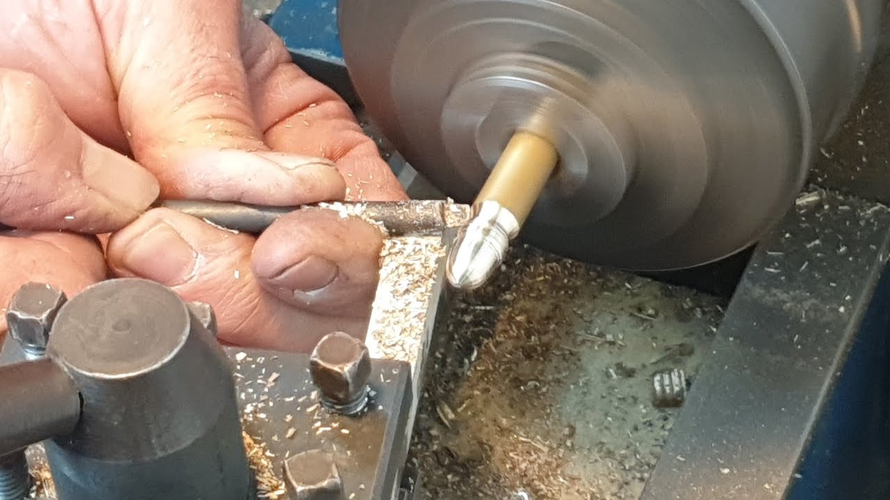 #381 TORNITURA METALLI A MANO LIBERA CON UTENSILE FAI DA TE